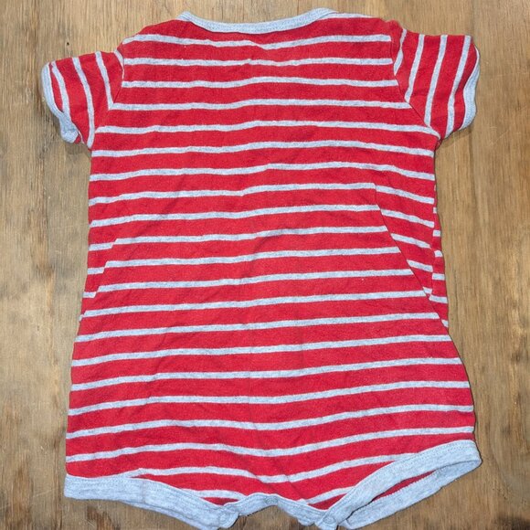 SET OF 2 Carter's baby boy rompers, 6-9 months - Picture 6 of 6